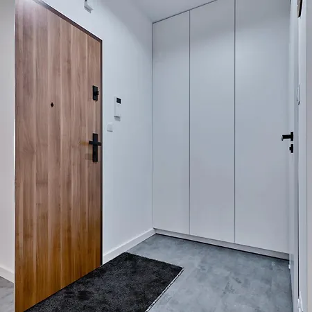 Apartamento Sztuk Pieknych 14 & Prywatny Parking *