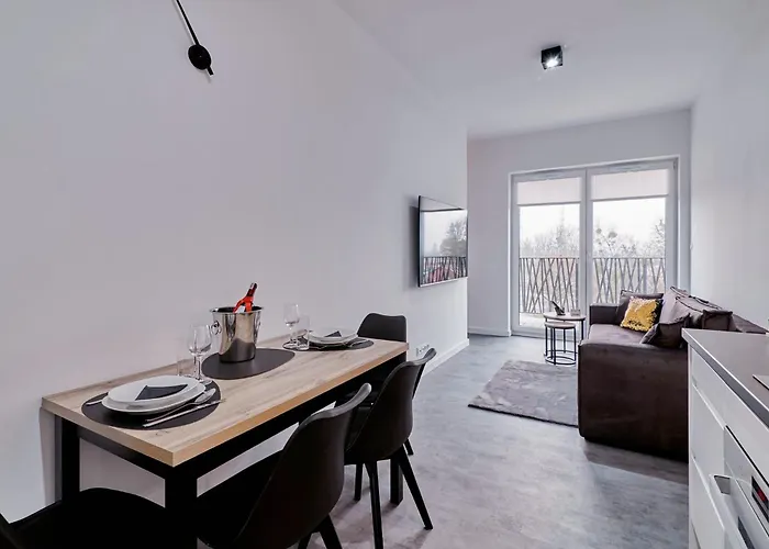 דירה Sztuk Pieknych 14 פילה