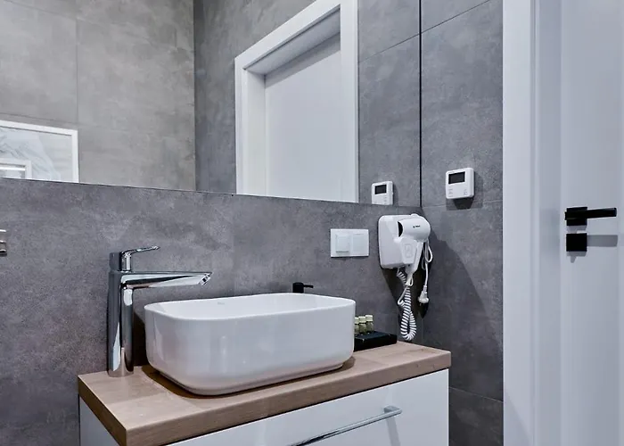 דירה Sztuk Pieknych 14 פילה