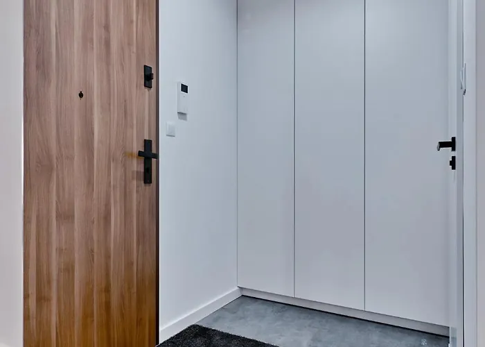 דירה Sztuk Pieknych 14 *